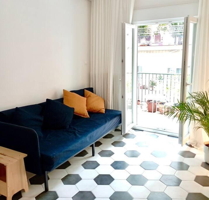 Stylish City Flat Near Promenade Tesalonika Bagian luar foto